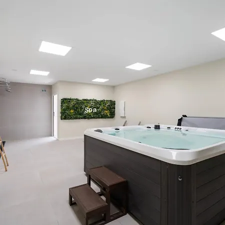 Holiday home Modern 4-bedroom Townhouse In Cala Serena Village Walk To The Golf *