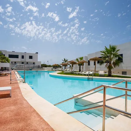 Holiday home Modern 4-bedroom Townhouse In Cala Serena Village Walk To The Golf