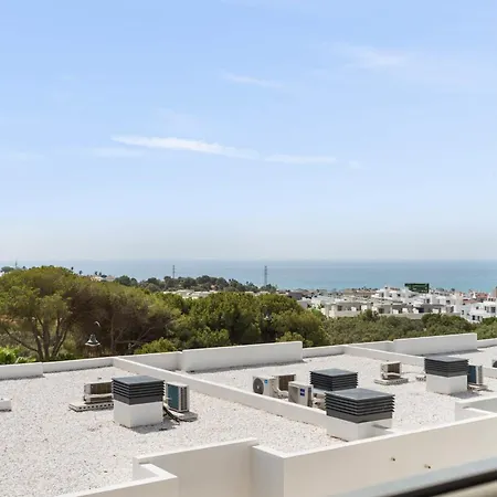 Modern 4-bedroom Townhouse In Cala Serena Village Walk To The Golf